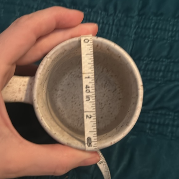 Skiier skiing ceramic mug, Onion River pottery rustic - Picture 6 of 8